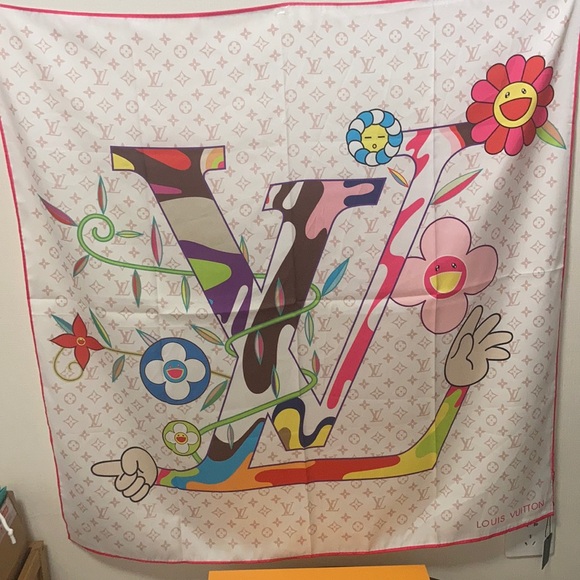 Louis Vuitton Scarf - Picture 1 of 8
